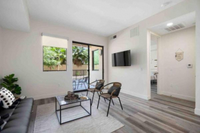 Luxe Scottsdale Condo